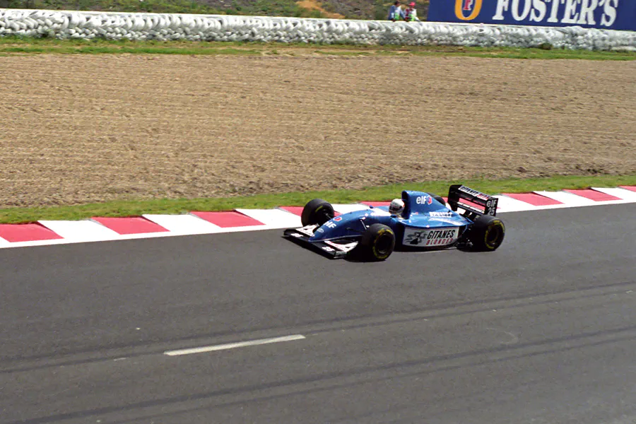 037 | 1993 | Spa-Francorchamps | Ligier-Renault JS39 | Martin Brundle | © carsten riede fotografie