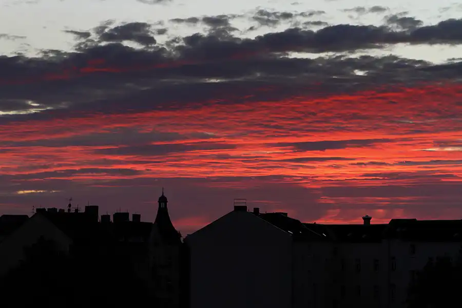 002 | 1900 | 2011-09-13 – 19:32 | © carsten riede fotografie