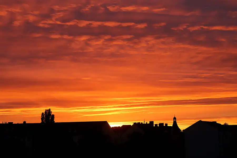 240 | 1900 | 2021-10-04 – 18:36 | © carsten riede fotografie