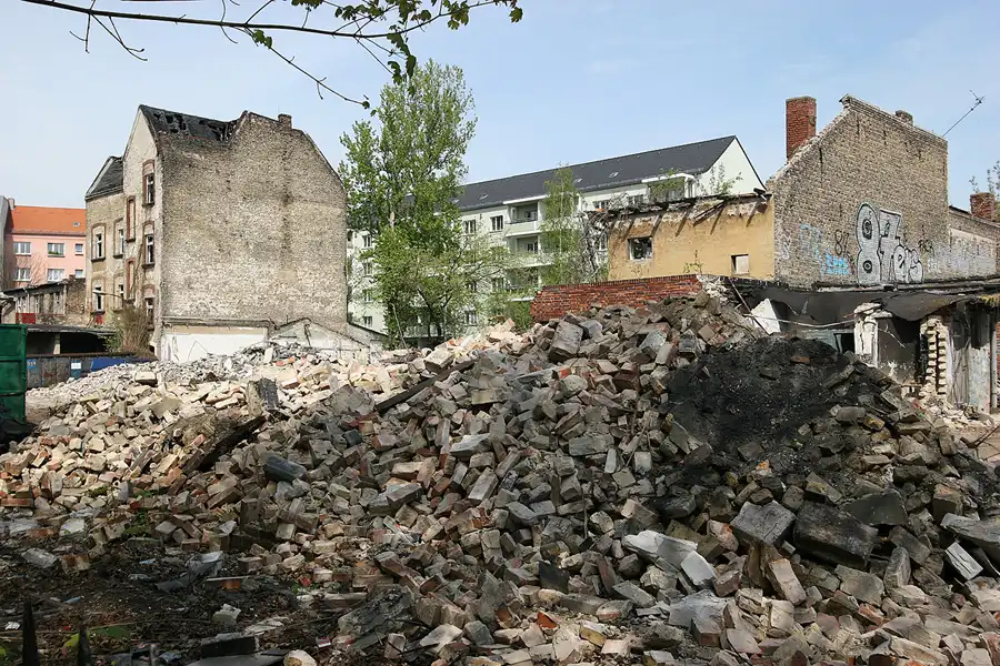 005 | 1900 | 2005-04-29 | © carsten riede fotografie