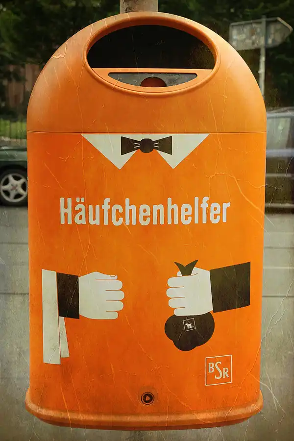 042 | 1900 | bsr – berliner stadtreinigung | häufchenhelfer | © carsten riede fotografie