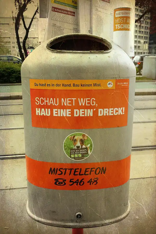 093 | 1900 | wiener abfallwirtschaft | schau net weg, hau eine dein´ dreck ! | © carsten riede fotografie