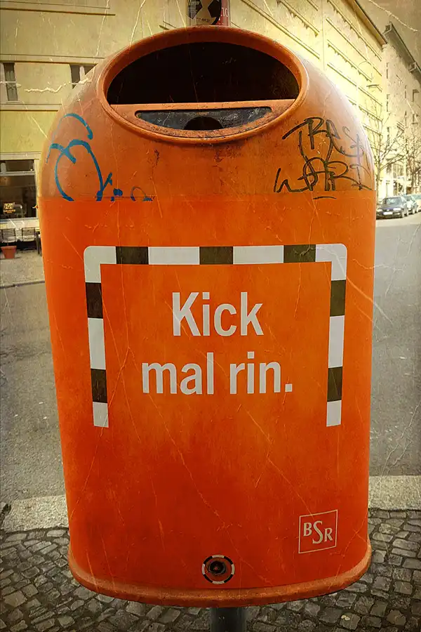 114 | 1900 | bsr – berliner stadtreinigung | kick mal rin | © carsten riede fotografie