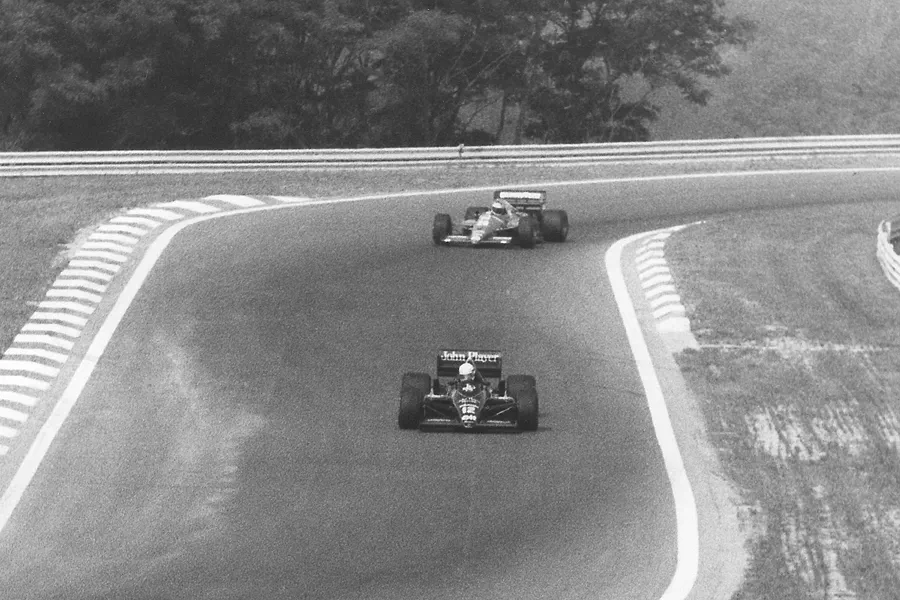 006 | 1986 | Budapest | Lotus-Renault 98T | Ayrton Senna + Ferrari F1/86 | Stefan Johansson | © carsten riede fotografie