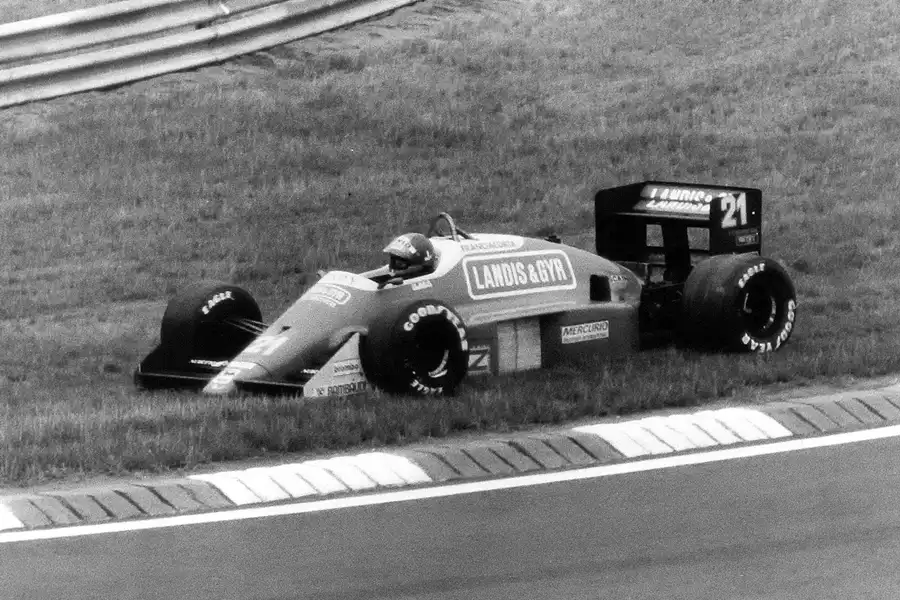 033 | 1987 | Budapest | Osella-Alfa Romeo FA1I | Alex Caffi | © carsten riede fotografie