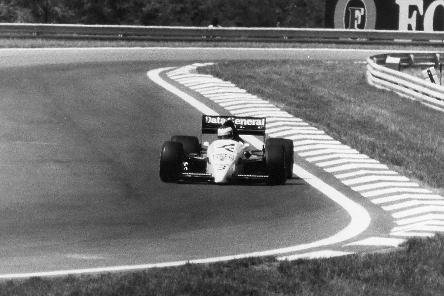 035 | 1987 | Budapest | Tyrrell-Ford Cosworth 016 | Jonathan Palmer | © carsten riede fotografie