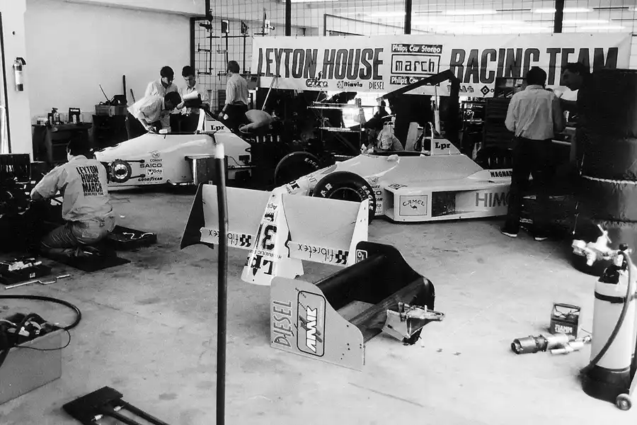 023 | 1988 | Budapest | Coloni-Ford Cosworth FC188 | © carsten riede fotografie