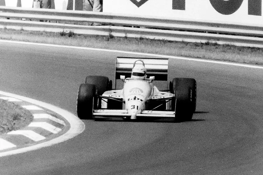 025 | 1988 | Budapest | Coloni-Ford Cosworth FC188 | Gabriele Tarquini | © carsten riede fotografie