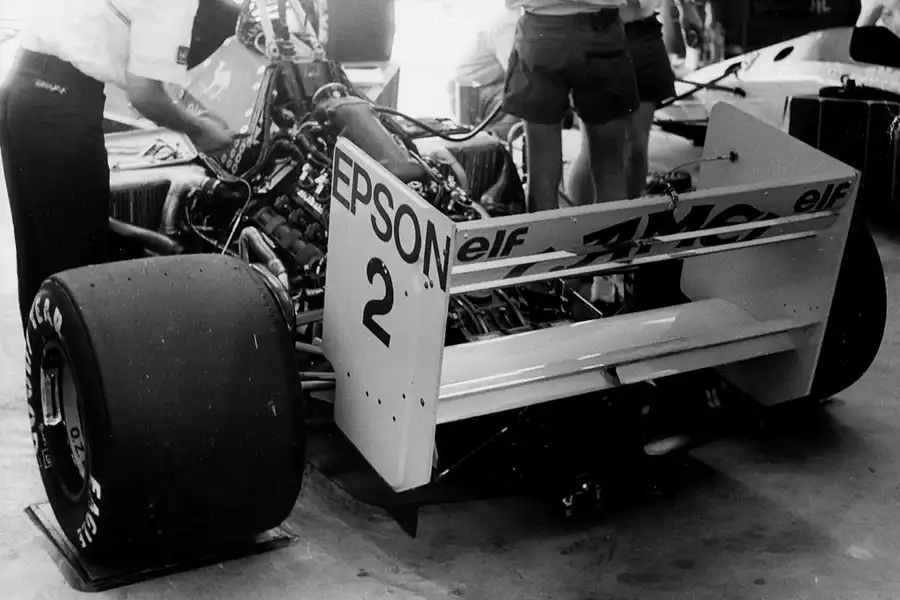 056 | 1988 | Budapest | Lotus-Honda 100T | © carsten riede fotografie