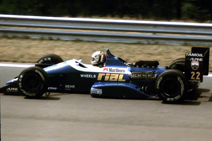 090 | 1988 | Budapest | Rial-Ford Cosworth ARC1 | Andrea De Cesaris | © carsten riede fotografie