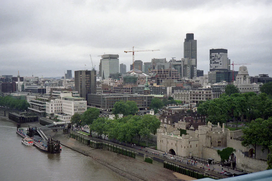 015 | 1992 | London | Blick von der Tower Bridge | © carsten riede fotografie