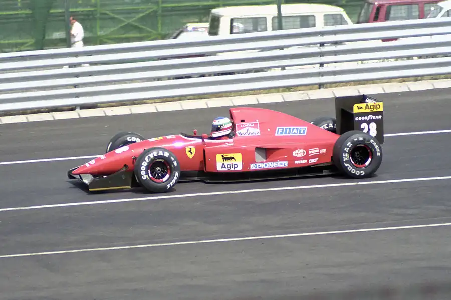 045 | 1992 | Budapest | Ferrari F92A | Ivan Capelli | © carsten riede fotografie
