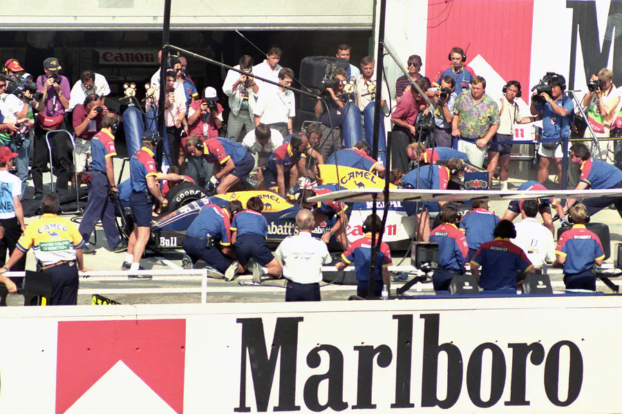 106 | 1992 | Budapest | Williams-Renault FW14B | Nigel Mansell | © carsten riede fotografie