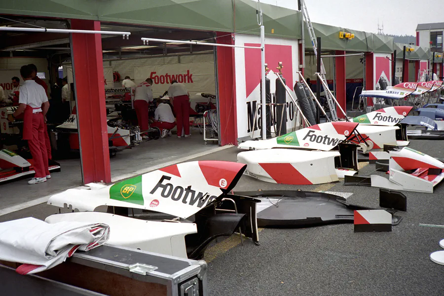019 | 1993 | Spa-Francorchamps | Footwork-Mugen Honda FA14 | © carsten riede fotografie