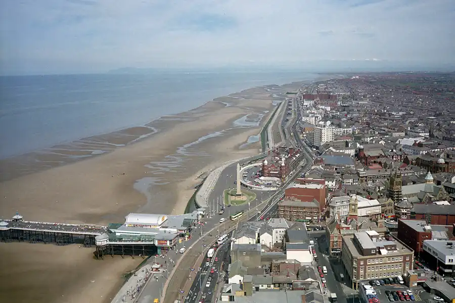 021 | 1994 | Blackpool | © carsten riede fotografie