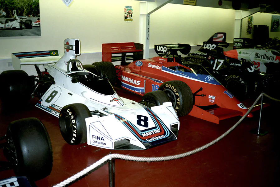 014 | 1994 | Donington | The Donington Collection | Brabham-Ford Cosworth BT44B (1975) + Lola THL2 (1986) | © carsten riede fotografie