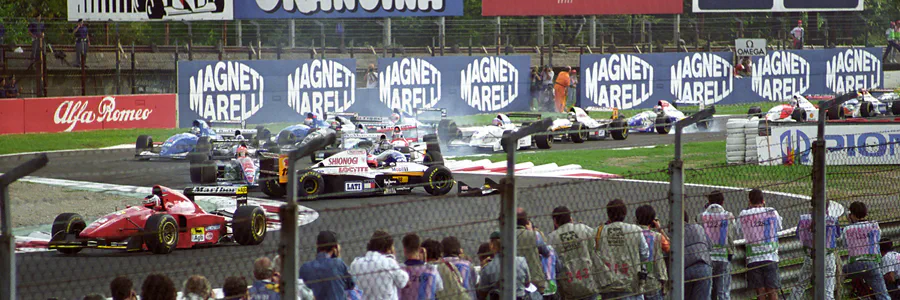 049 | 1994 | Monza | Rennszene | Startcrash | © carsten riede fotografie