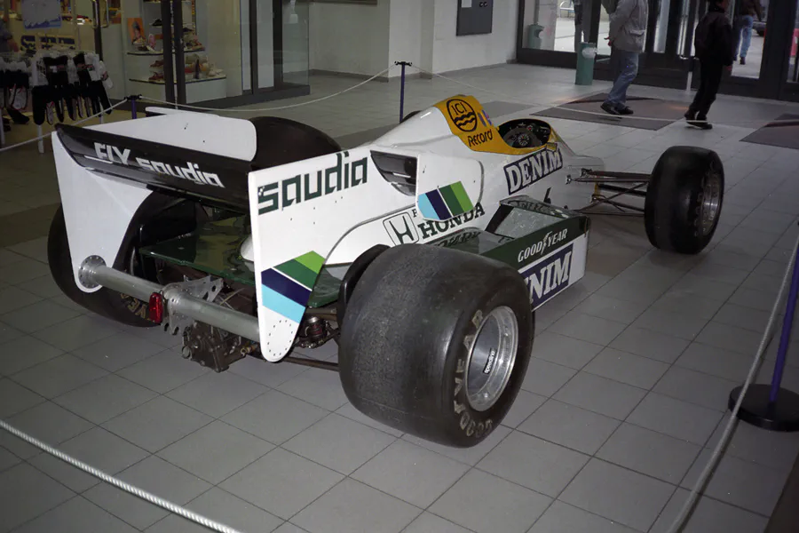 011 | 1995 | Berlin | Williams-Honda FW09B | © carsten riede fotografie