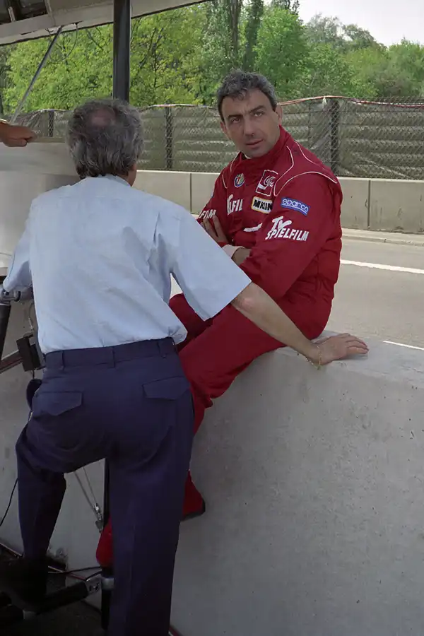 001 | 1995 | Berlin | DTM – Avus | Michele Alboreto | © carsten riede fotografie