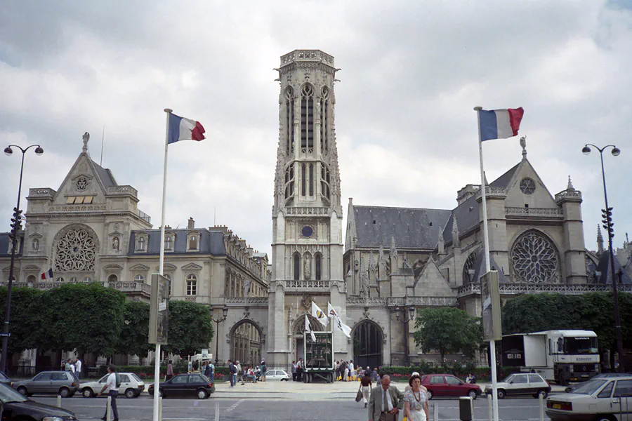 021 | 1995 | Paris | Mairie St. Germain-l`Auxerrois | © carsten riede fotografie