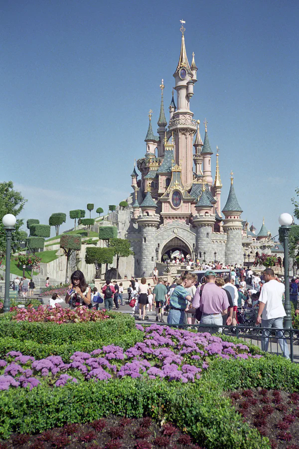027 | 1995 | Paris | Euro-Disneyland | © carsten riede fotografie