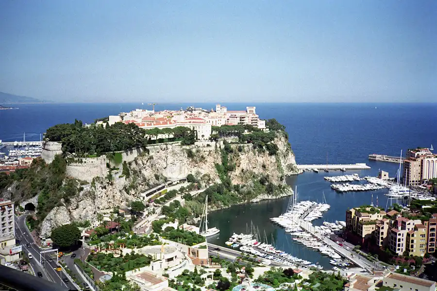 021 | 1995 | Monaco | © carsten riede fotografie