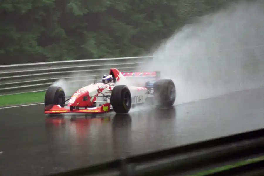 009 | 1995 | Spa-Francorchamps | Footwork-Hart FA16 | Taki Inoue | © carsten riede fotografie