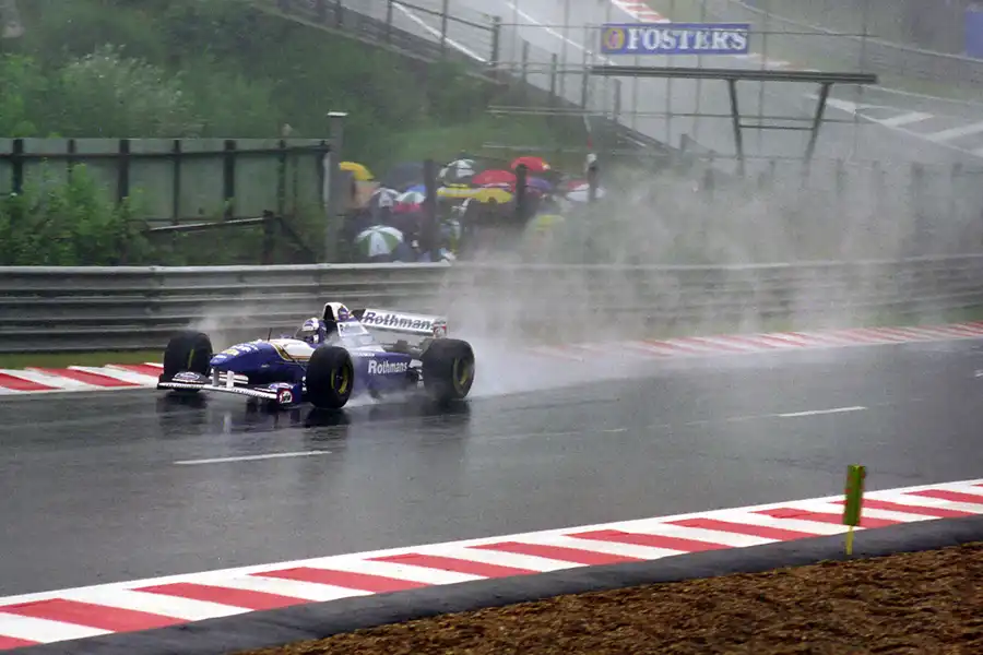 046 | 1995 | Spa-Francorchamps | Williams-Renault FW17 | David Coulthard | © carsten riede fotografie