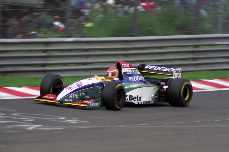 020 | 1995 | Spa-Francorchamps | Jordan-Peugeot 195 | Eddie Irvine | © carsten riede fotografie