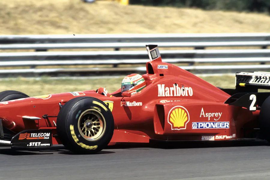 005 | 1996 | Budapest | Ferrari F310 | Eddie Irvine | © carsten riede fotografie