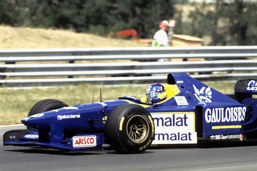 017 | 1996 | Budapest | Ligier-Mugen Honda JS43 | Pedro Diniz | © carsten riede fotografie