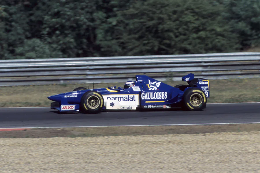 019 | 1996 | Budapest | Ligier-Mugen Honda JS43 | Olivier Panis | © carsten riede fotografie
