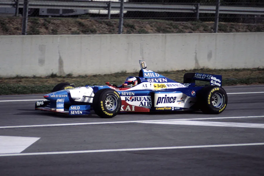 005 | 1997 | Barcelona | Benetton-Renault B197 | Jean Alesi | © carsten riede fotografie