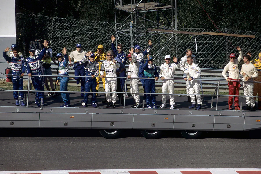 040 | 1997 | Spa-Francorchamps | Circuit De Spa-Francorchamps | Drivers Parade | © carsten riede fotografie