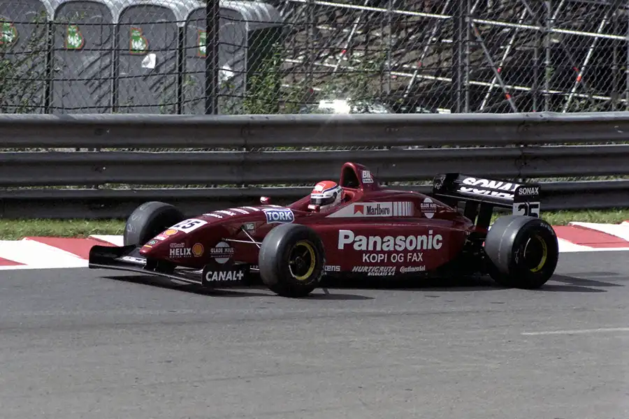 019 | 1997 | Spa-Francorchamps | Lola-Zytek T96/50 | Thomas Schie | © carsten riede fotografie