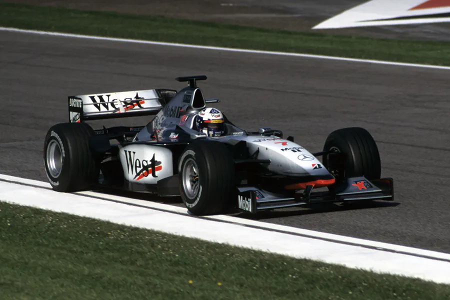 017 | 1998 | Imola | McLaren-Mercedes Benz MP4/13 | David Coulthard | © carsten riede fotografie