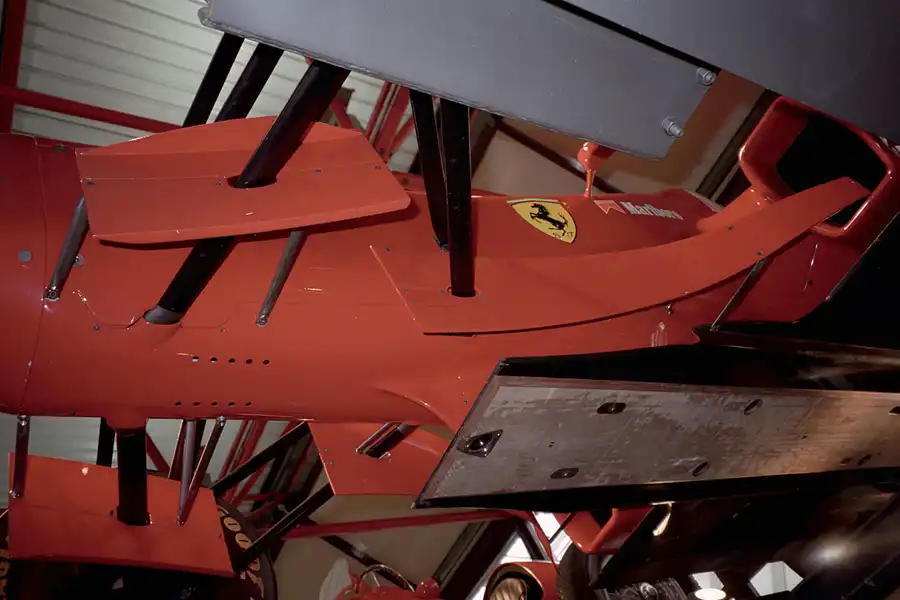 029 | 1998 | Maranello | Galleria Ferrari | Ferrari F310 | © carsten riede fotografie