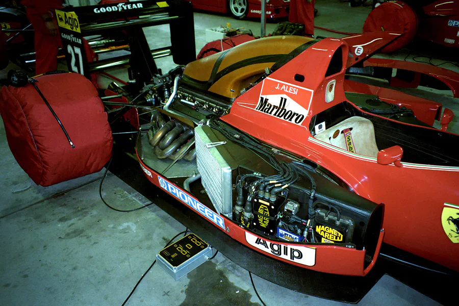 045 | 1998 | Motopark Oschersleben | Ferrari Days | Ferrari F92A | © carsten riede fotografie