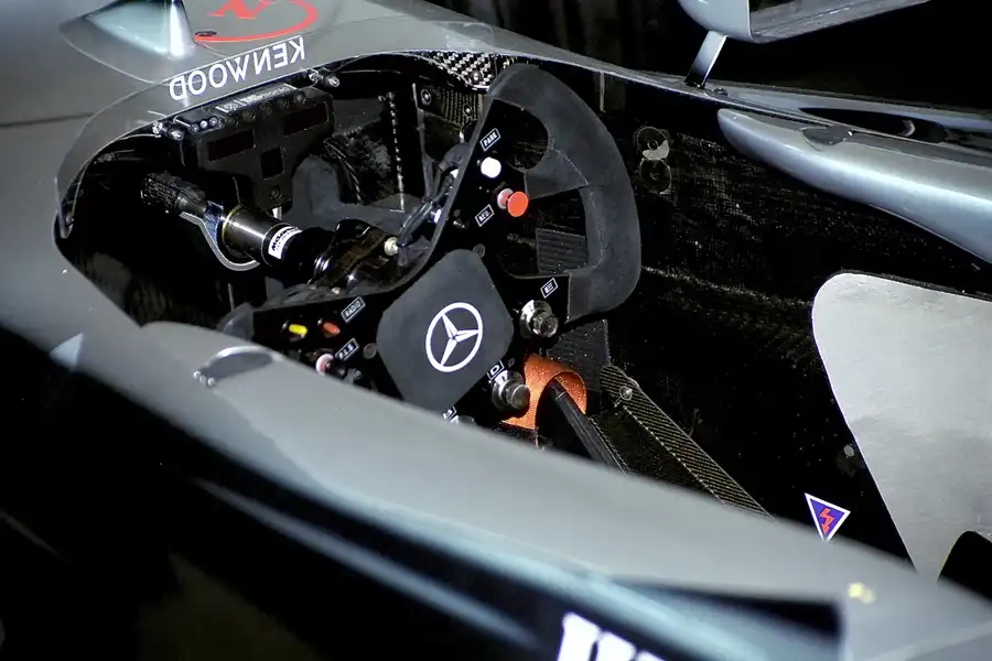 012 | 2000 | Stuttgart | Mercedes Benz Museum | © carsten riede fotografie