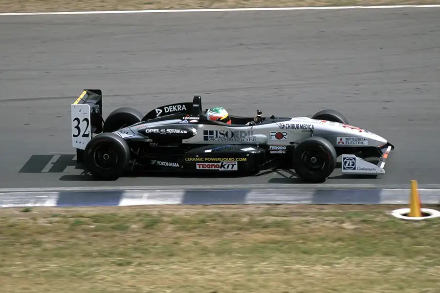 041 | 2001 | Motopark Oschersleben | Deutsche Formel 3 Meisterschaft | © carsten riede fotografie