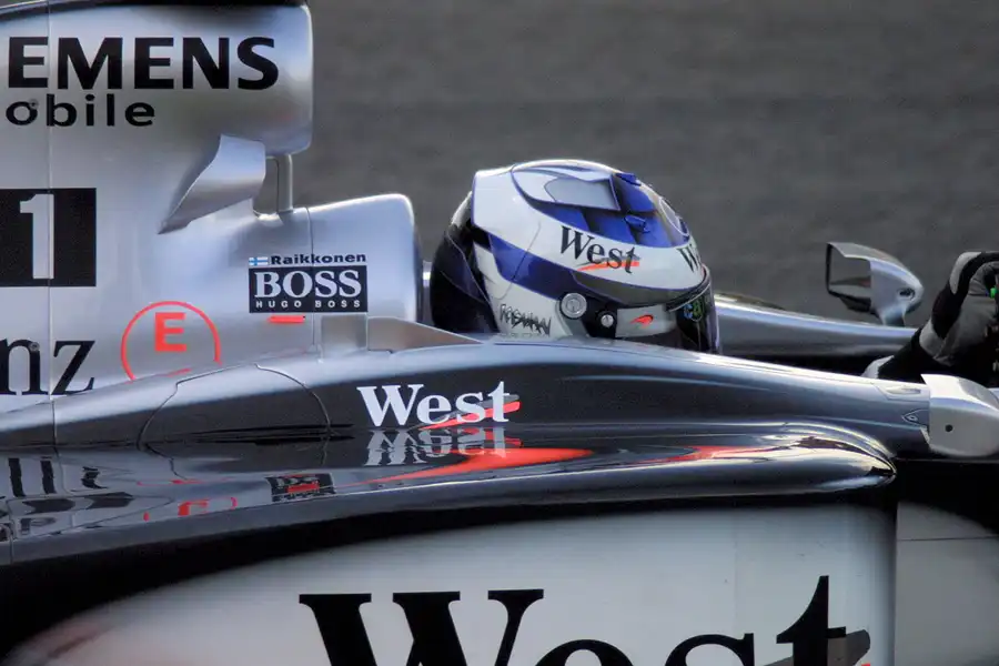 041 | 2002 | Spa-Francorchamps | McLaren-Mercedes Benz MP4-17 | Kimi Raikkonen | © carsten riede fotografie