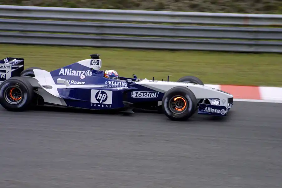 081 | 2002 | Spa-Francorchamps | Williams-BMW FW24 | Juan Pablo Montoya | © carsten riede fotografie