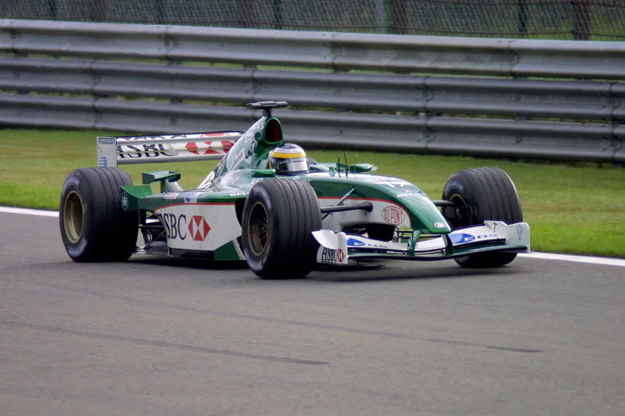 021 | 2002 | Spa-Francorchamps | Jaguar-Cosworth R3B | Pedro De La Rosa | © carsten riede fotografie