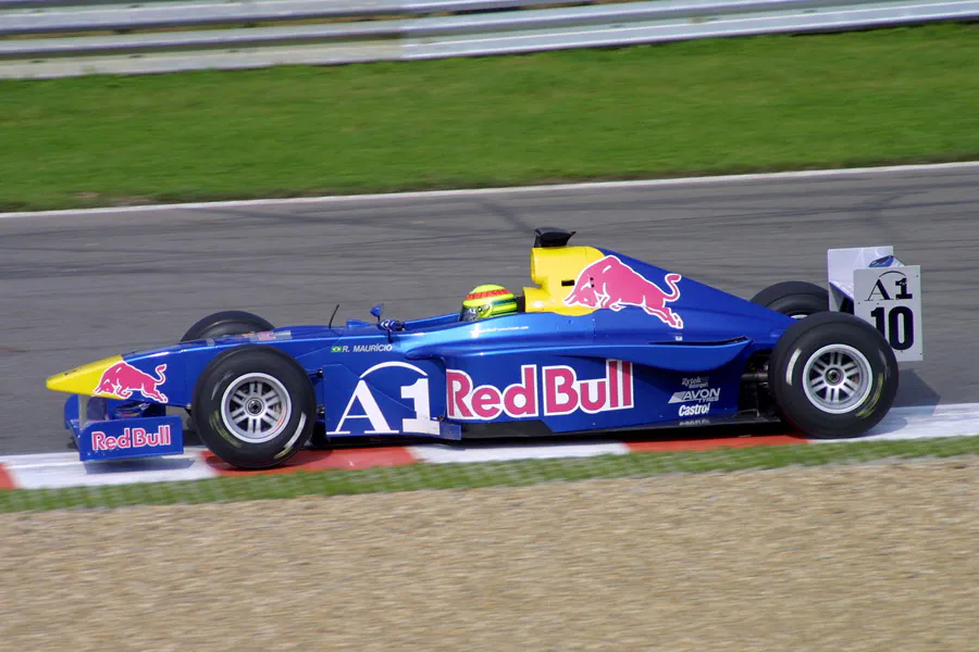 017 | 2002 | Spa-Francorchamps | Lola-Zytek B2/50 | Red Bull Junior Team | Ricardo Mauricio | © carsten riede fotografie