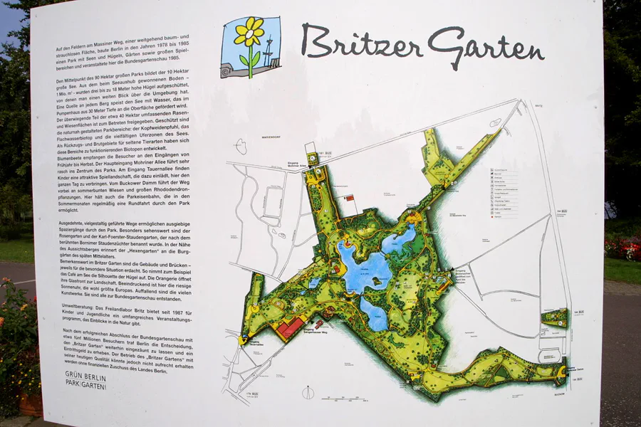 025 | 2002 | Berlin | Britzer Garten | © carsten riede fotografie