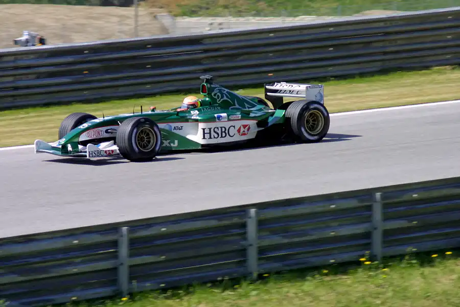 018 | 2003 | Spielberg | Jaguar-Ford Cosworth R4 | Antonio Pizzonia | © carsten riede fotografie