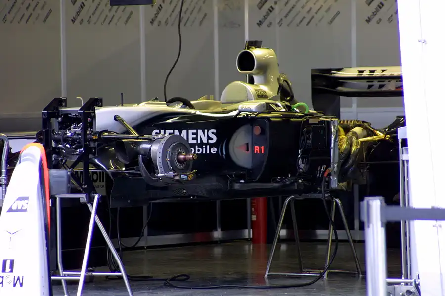 039 | 2003 | Spielberg | McLaren-Mercedes Benz MP4-17D | © carsten riede fotografie