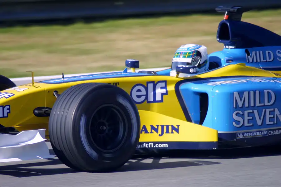 048 | 2003 | Spielberg | Renault R23 | Allan McNish | © carsten riede fotografie