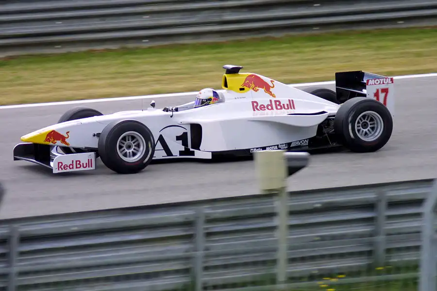 001 | 2003 | Spielberg | Lola-Zytek B2/50 | Bernhard Auinger | © carsten riede fotografie