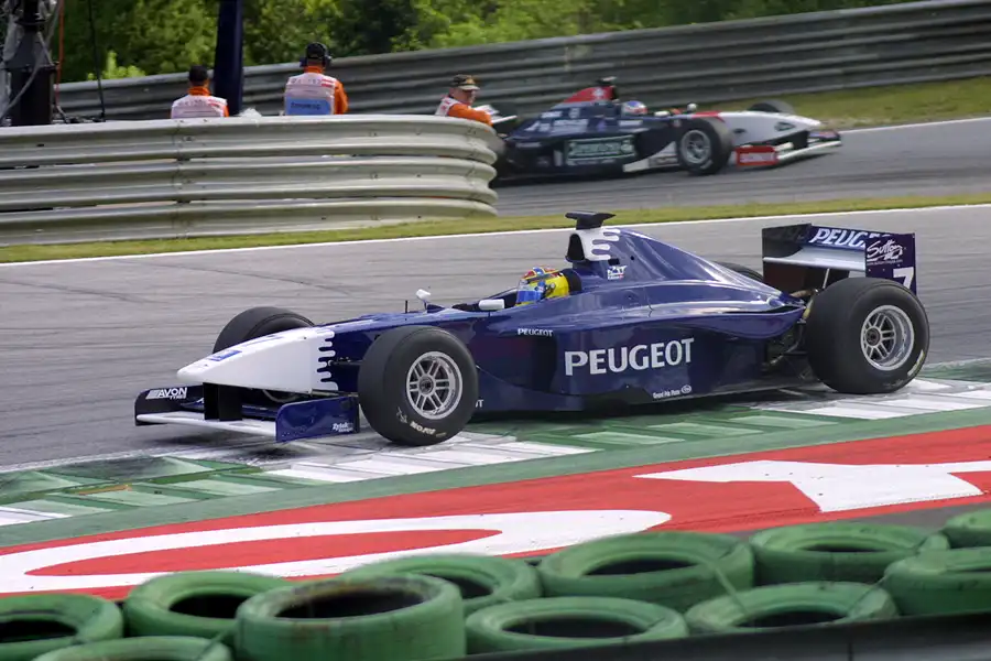 015 | 2003 | Spielberg | Lola-Zytek B2/50 | Nicolas Kiesa | © carsten riede fotografie